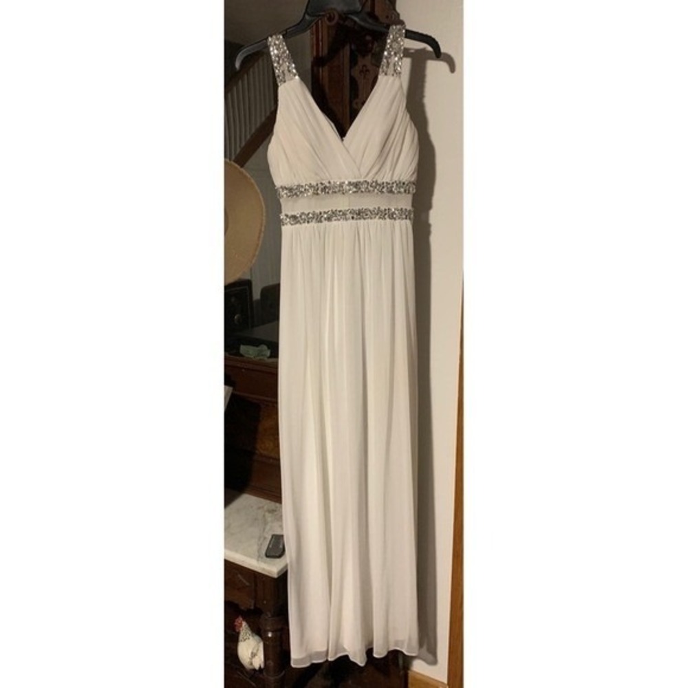 Ivory Formal Gown Embellished Empire‎ Waist Evening Dress Bridesmaid Maxi - Picture 3 of 9